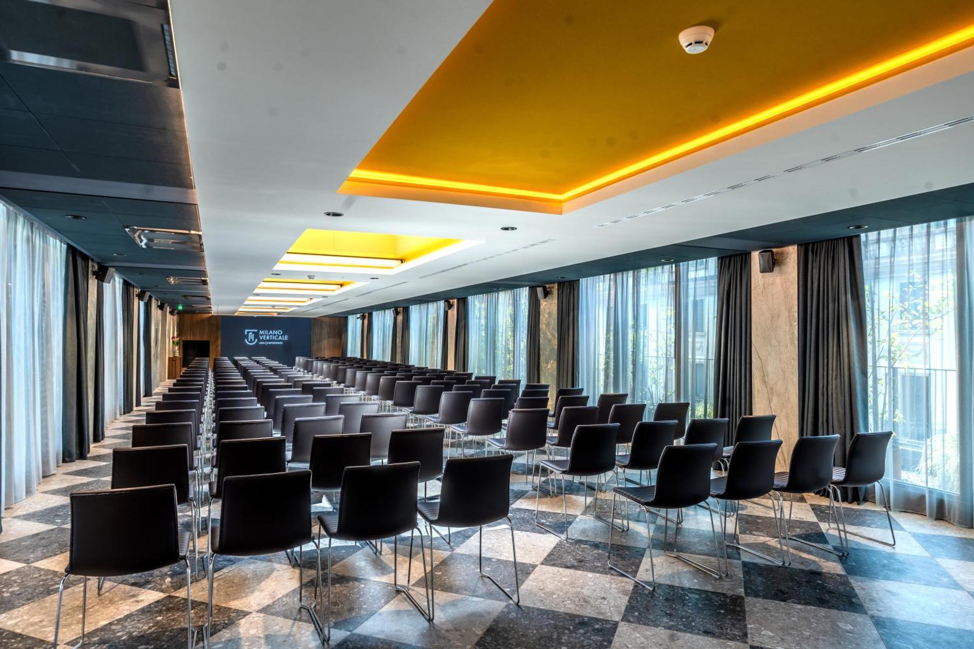 Verticale | Esperienze Hotel Mailand